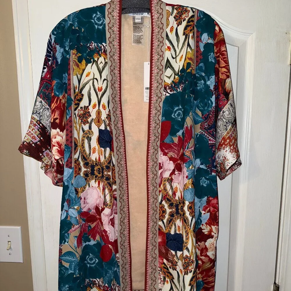 Chico's Spliced Tapestry Mid-Length Kimono Ruana Very Cherry Size XXS/XS - New - Picture 1 of 4